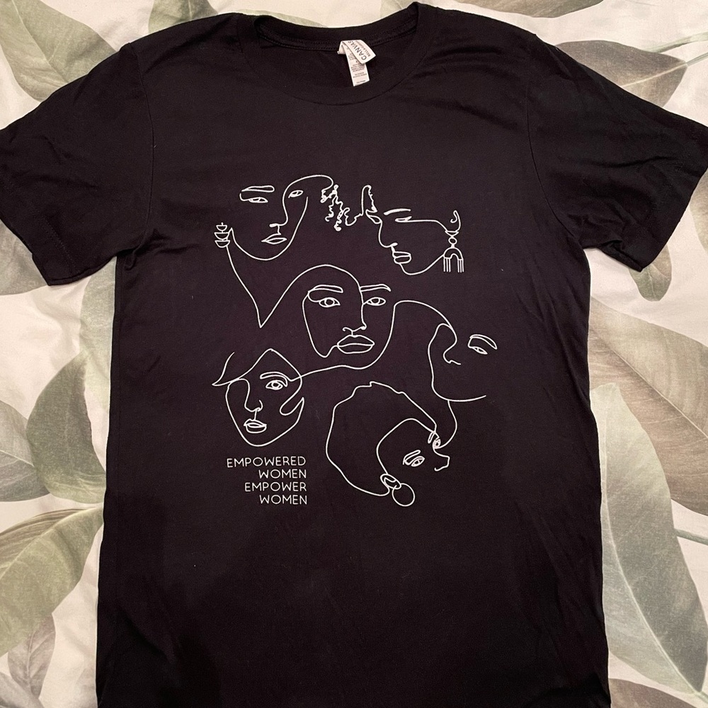 🖤 Tshirt size S